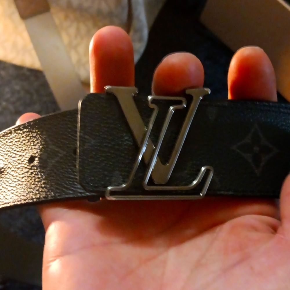 Louis Vuitton belt